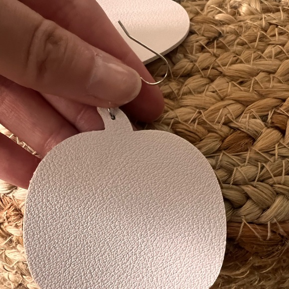 Pumpkin Earrings - Picture 2 of 4